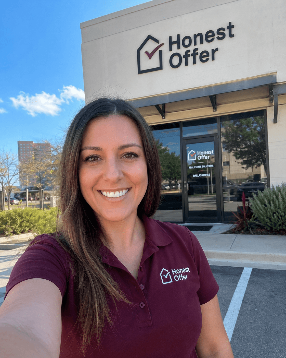 A Honest Offer team member outside the Dallas office
